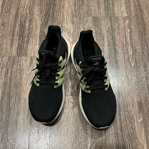 Adidas Ultraboost 5.0 DNA Sneakers